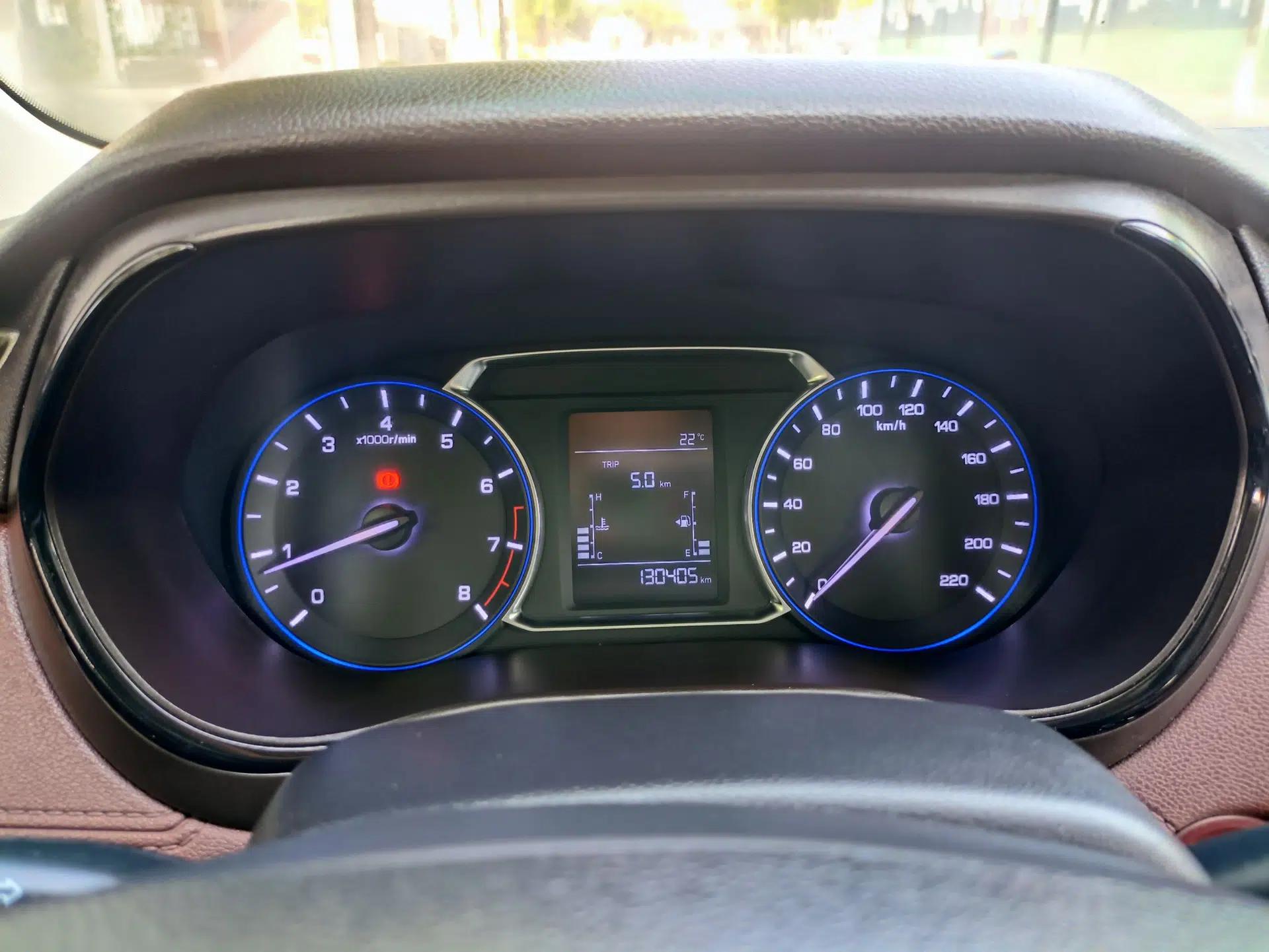 CHANGAN Lingxuan 2017 1.6L Manual Happiness Edition — миниатюра 12