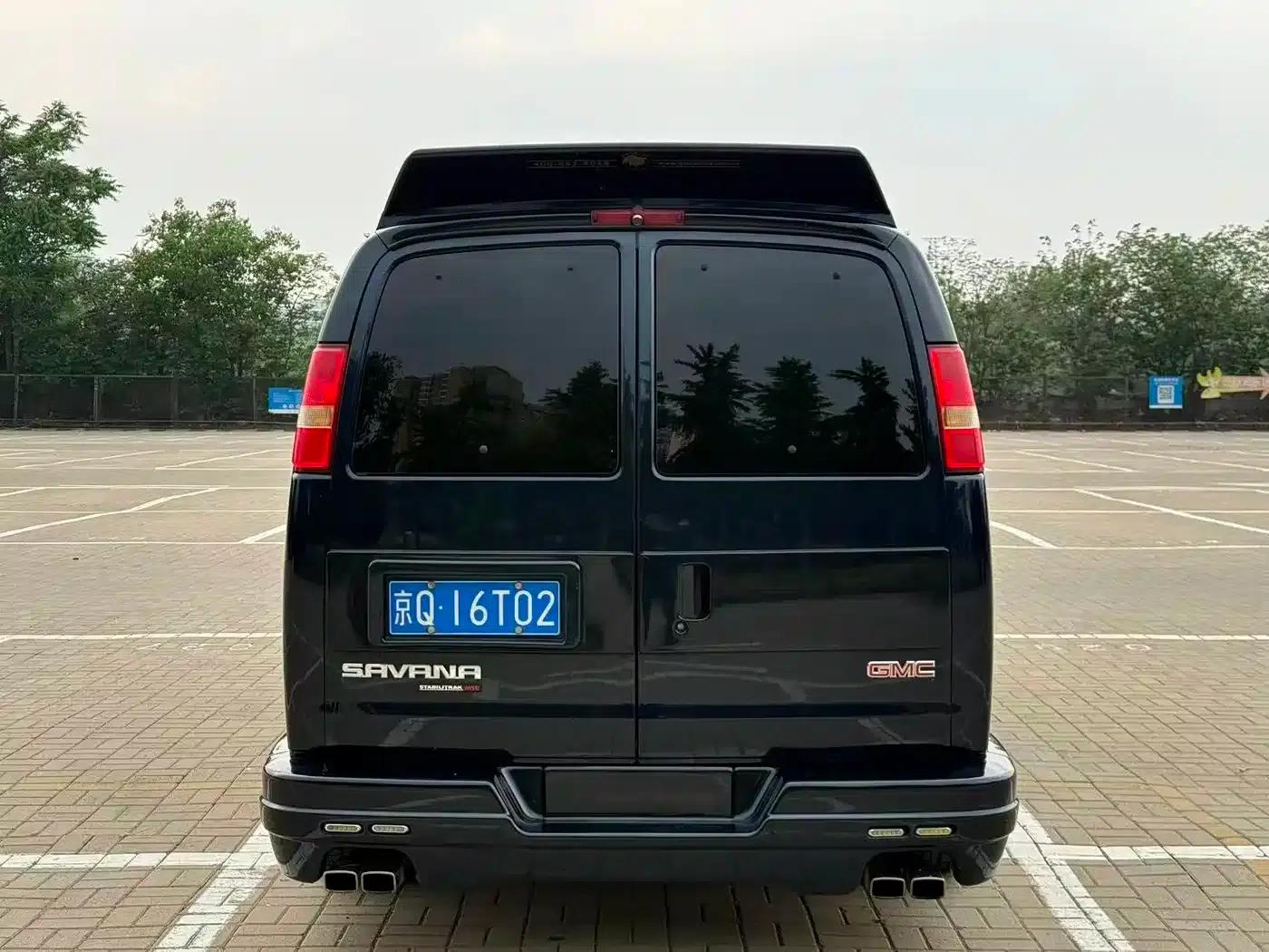 2014 SAVANA 5.3L AWD Leader Edition — миниатюра 5