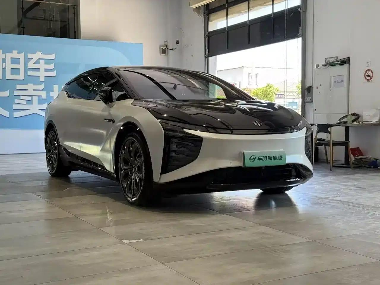 HiPhi X 2021 Flagship Edition 6-seater — миниатюра 5