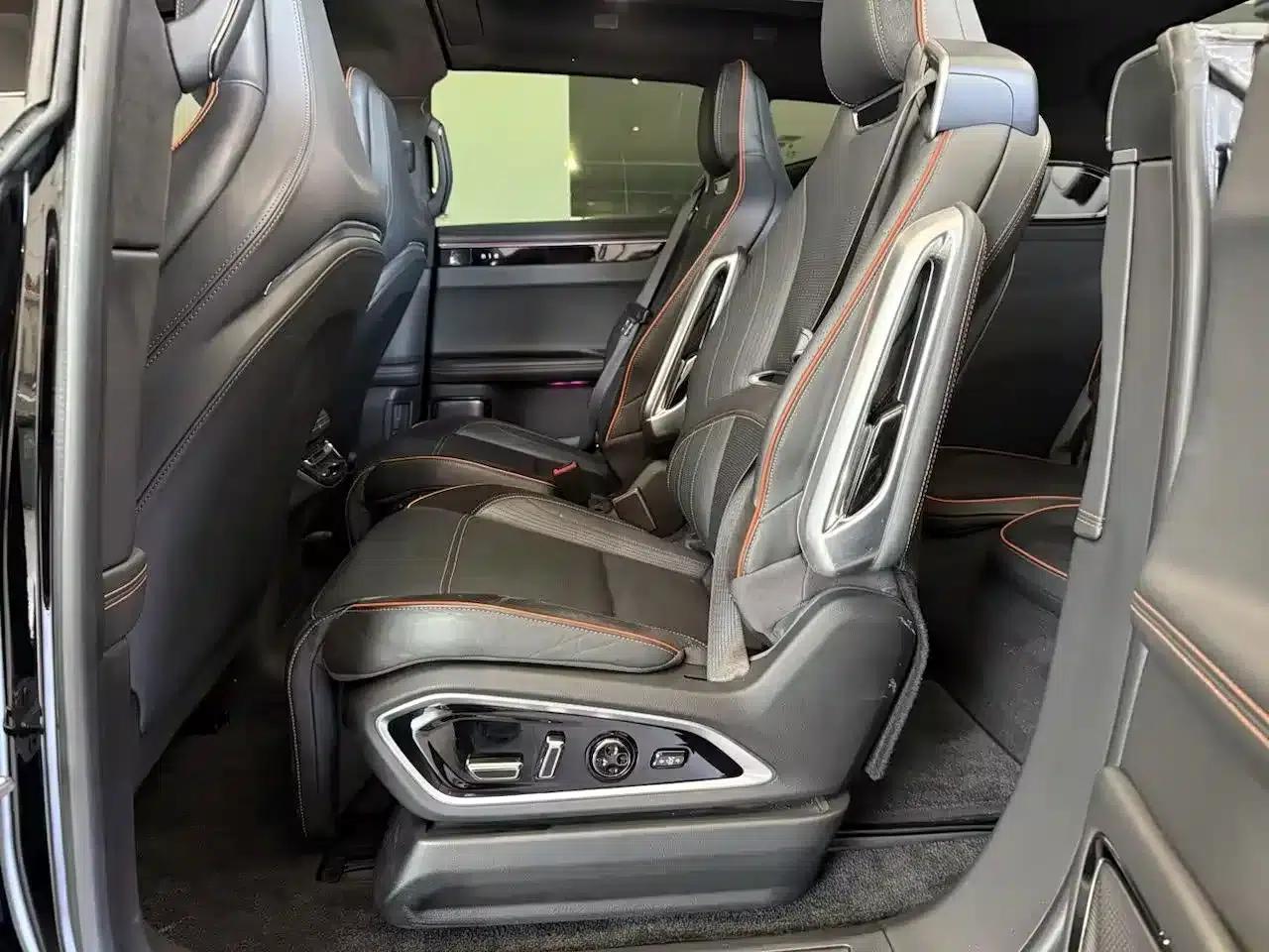 HiPhi X 2021 Flagship Edition 6-seater — миниатюра 7