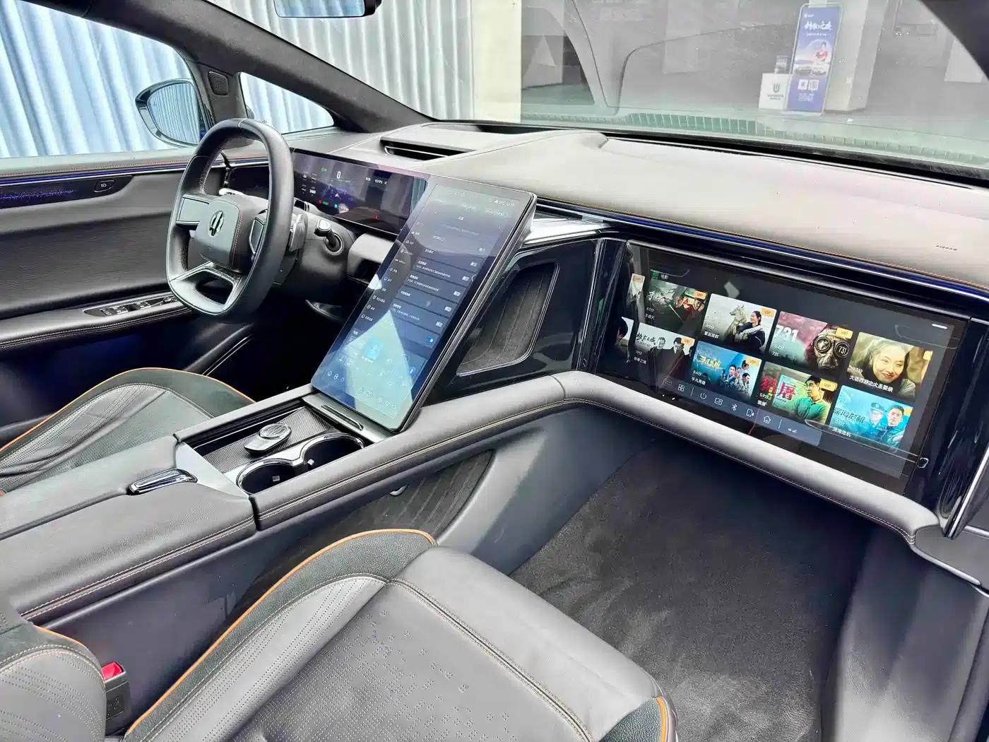 HiPhi X 2021 Flagship Edition 6-seater — миниатюра 18
