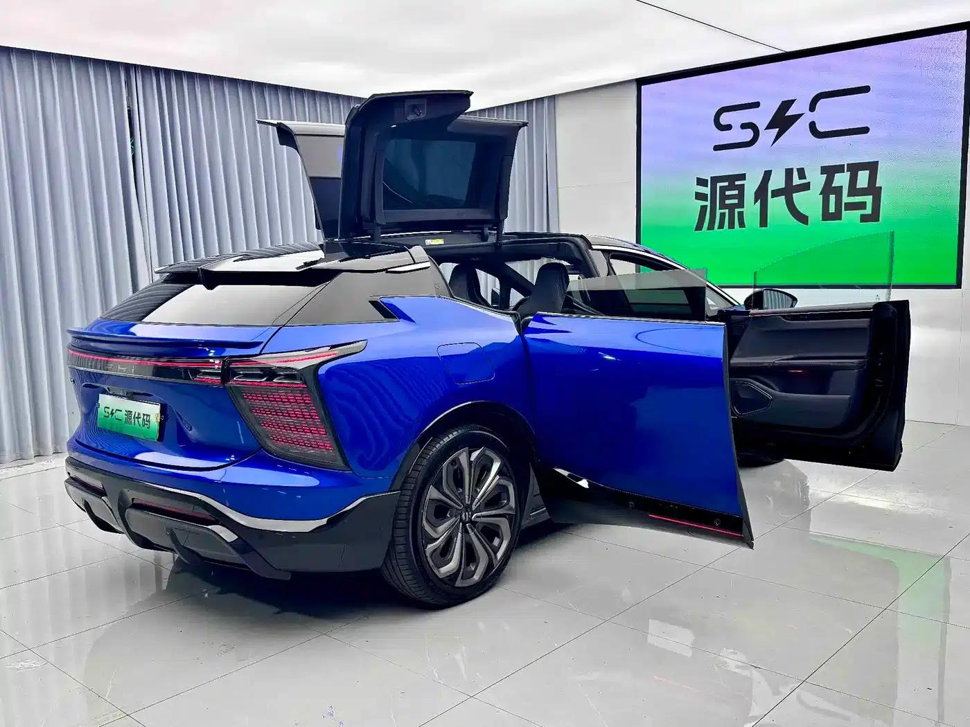 HiPhi X 2021 Flagship Edition 6-seater — миниатюра 19