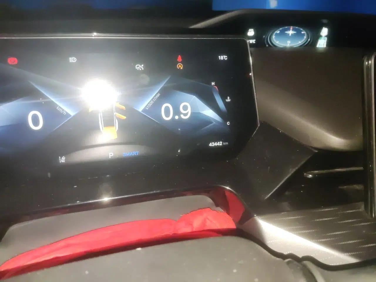 CHANGAN OSHAN Z6 2022 Blue Whale 1.5T DCT Smart Navigation Model — миниатюра 13