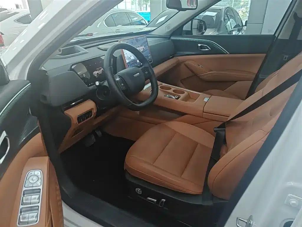 Haval Xiaolong MAX 2025 Hi4 165 Ultra Smart Driving Edition — миниатюра 15