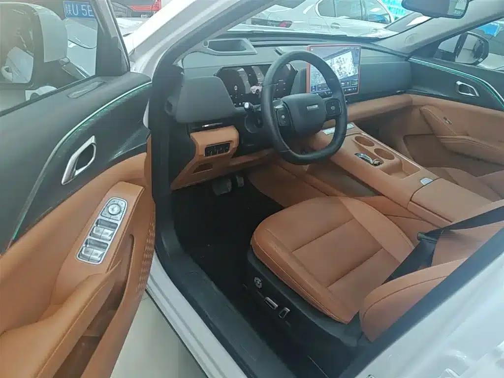 Haval Xiaolong MAX 2025 Hi4 165 Ultra Smart Driving Edition — миниатюра 16