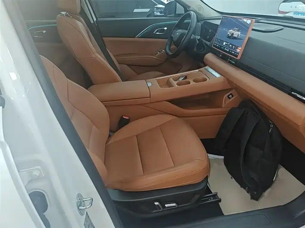 Haval Xiaolong MAX 2025 Hi4 165 Ultra Smart Driving Edition — миниатюра 25