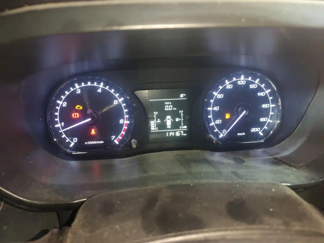CHANGAN OSHAN X70A 2019 1.5L Manual Basic Version China VI Standard — миниатюра 10