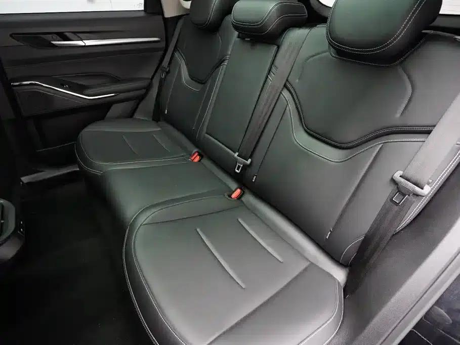 Haval H6 New Energy 2023 DHT-PHEV 110KM Comfort Edition — миниатюра 13
