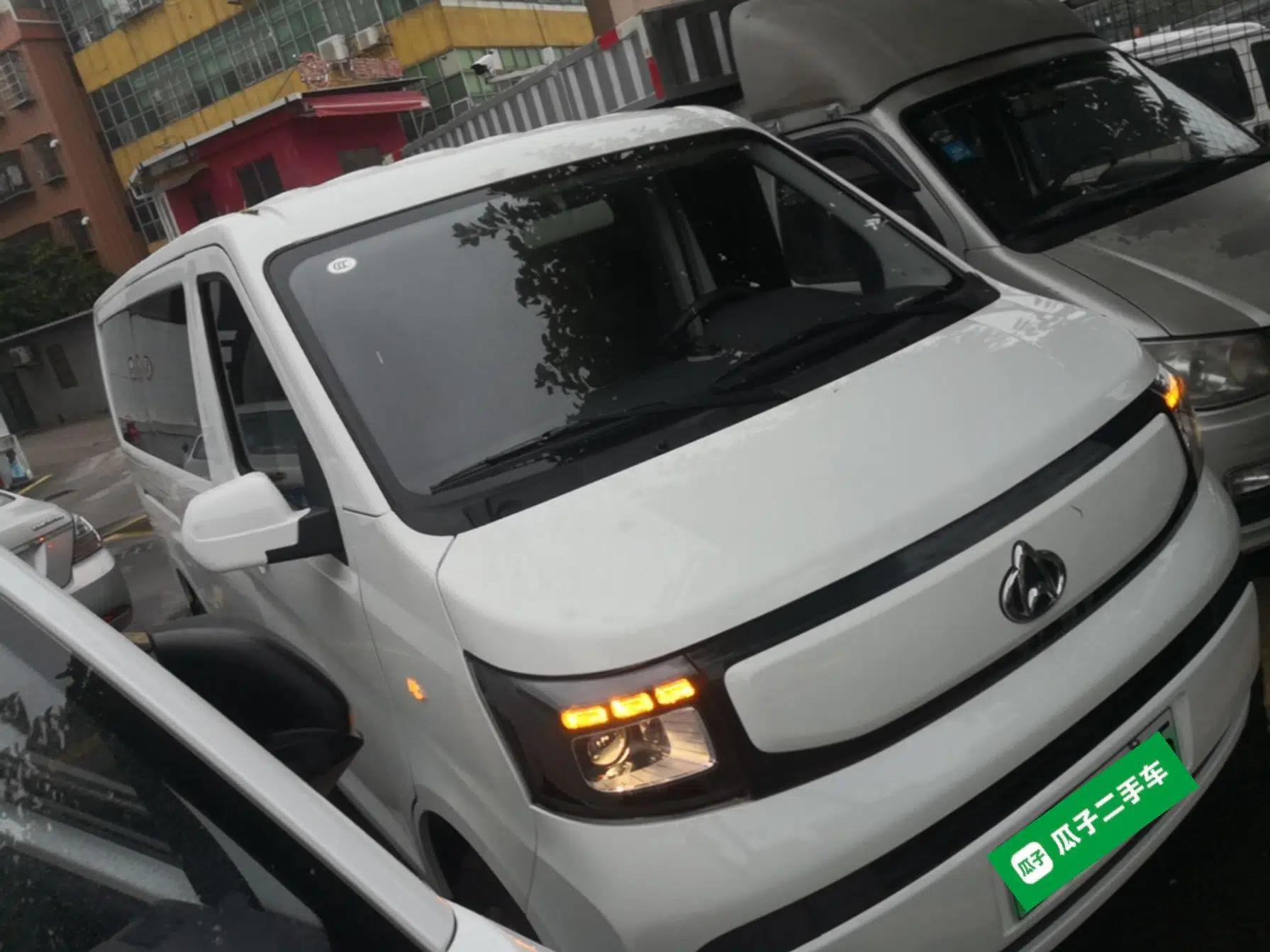 CHANGAN KAICHENG Ruixing EM80 2025 Passenger Version Comfort Edition 6-Seater 300 km Dual-Swing Doors — миниатюра 3