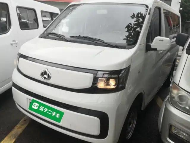 CHANGAN KAICHENG Ruixing EM80 2025 Passenger Version Comfort Edition 6-Seater 300 km Dual-Swing Doors