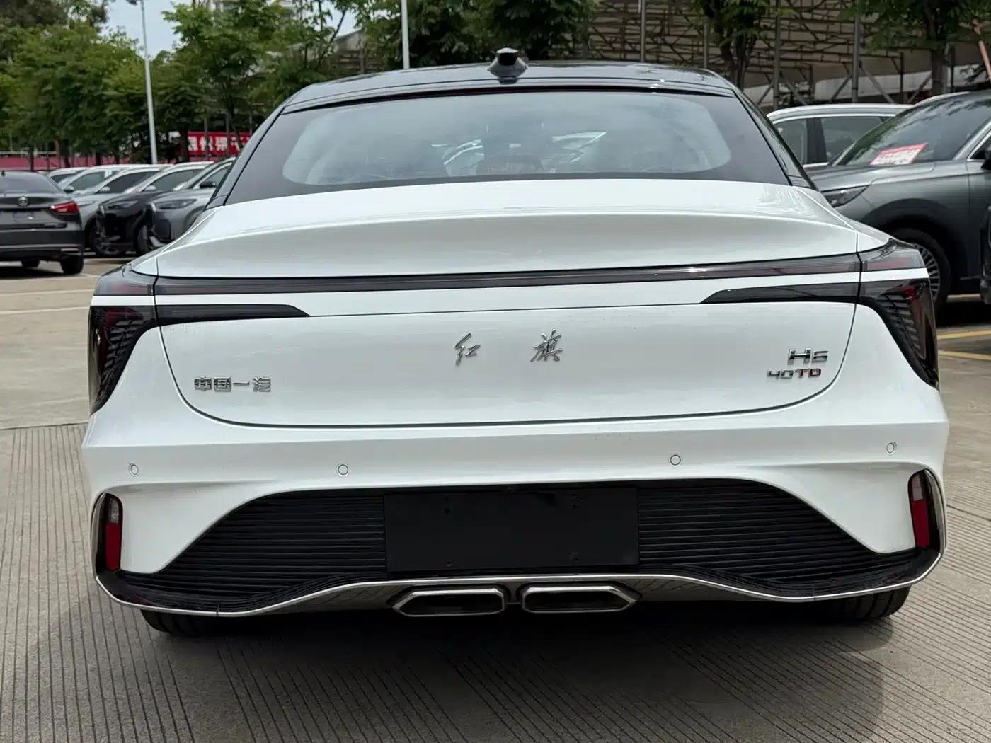 Hongqi H6 2025 2.0T Premium Edition — миниатюра 6