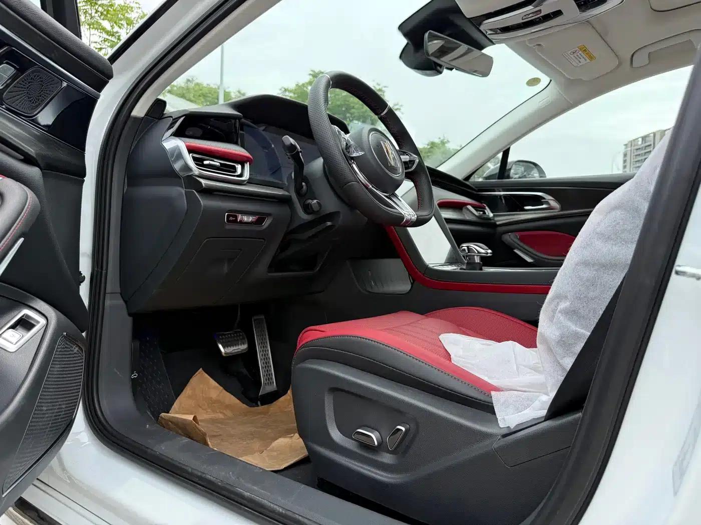Hongqi H6 2025 2.0T Premium Edition — миниатюра 8