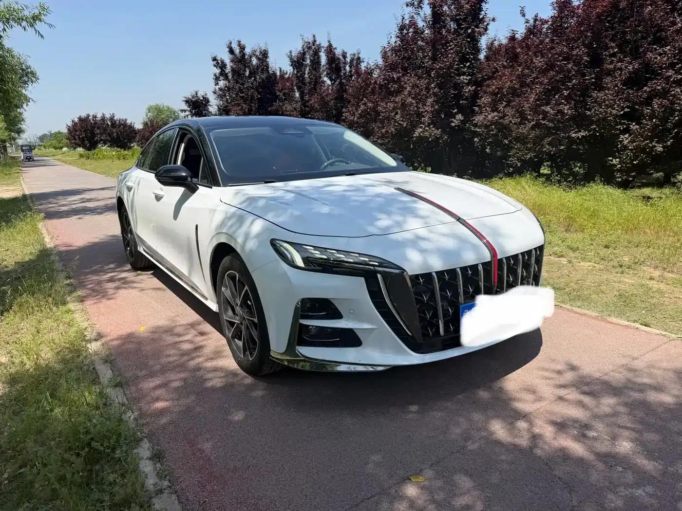 Hongqi H6 2024 2.0T Premium Edition — миниатюра 3