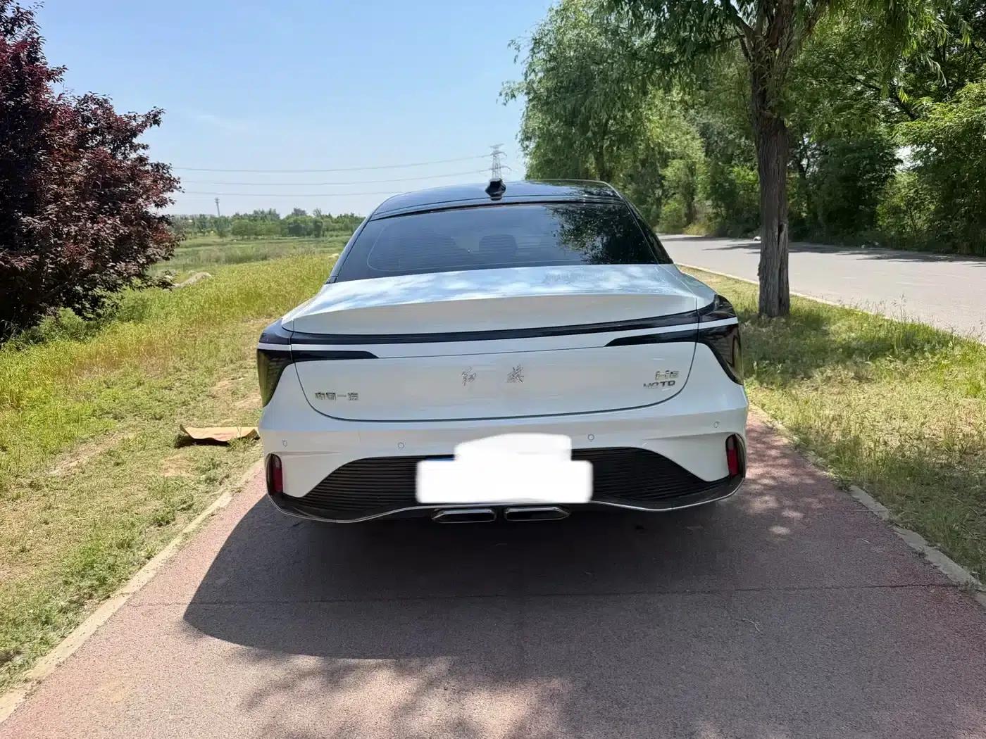 Hongqi H6 2024 2.0T Premium Edition — миниатюра 8