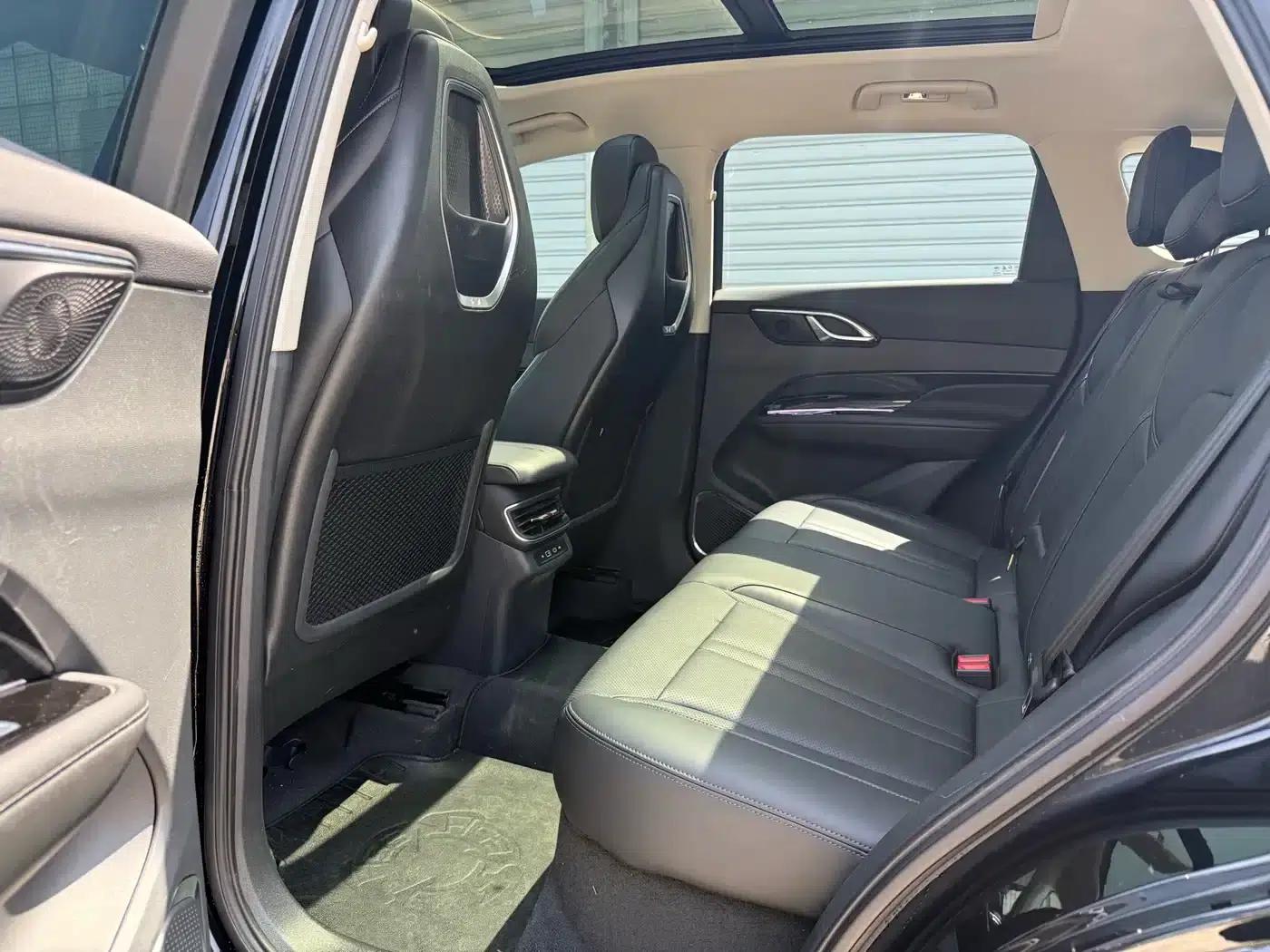 Hongqi HS3 PHEV 2024 Model, 115km/h Performance Edition — миниатюра 12