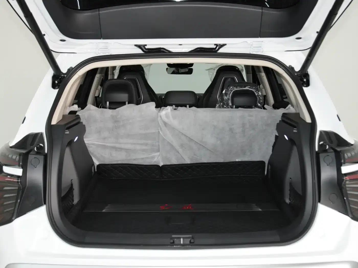 Hongqi HS3 PHEV 2024 Model, 115km/h Performance Edition — миниатюра 7