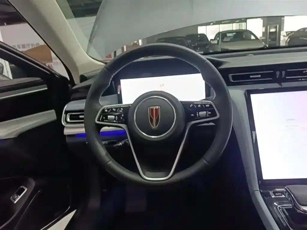 Hongqi H5 PHEV 2025 Model 170 Super Hybrid — миниатюра 11