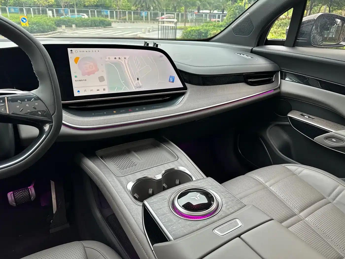 Hongqi Tiangong 08 2025 680 Ultra 4WD Edition — миниатюра 14