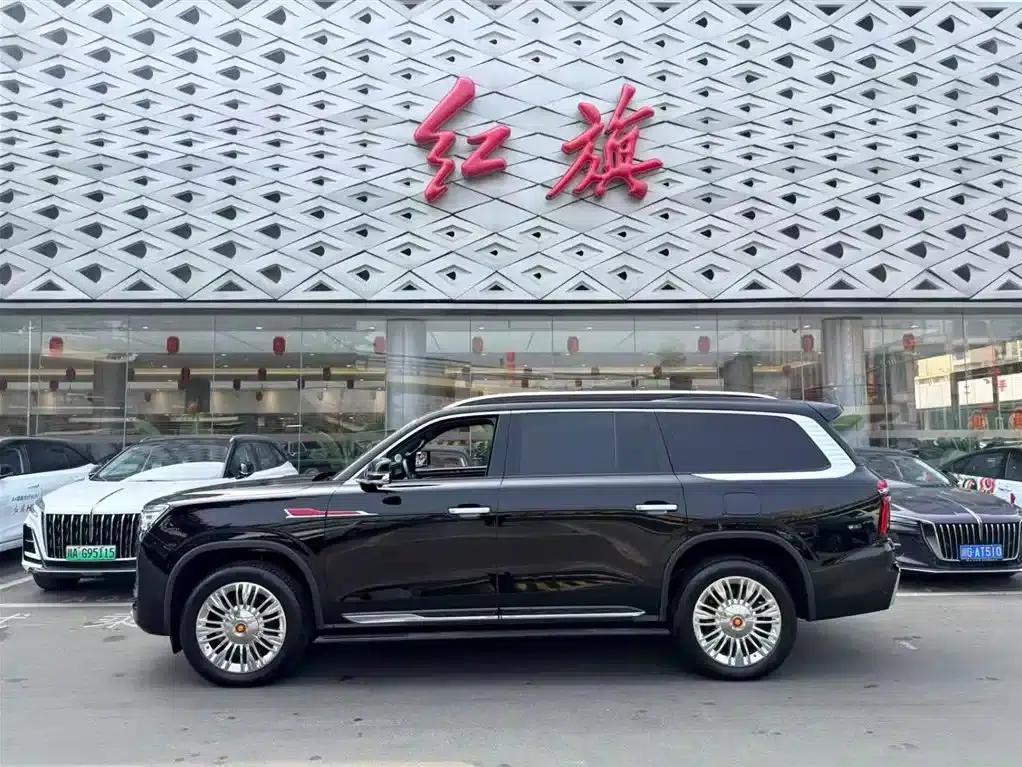 Hongqi Golden Sunflower National Glory 2022 4.0T Premium Flagship Edition 4-seater — миниатюра 2