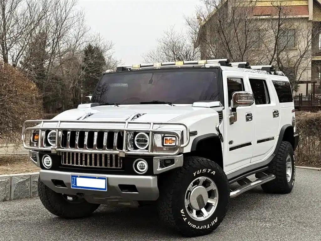 2010 Hummer H2 6.2T Automatic — миниатюра 1