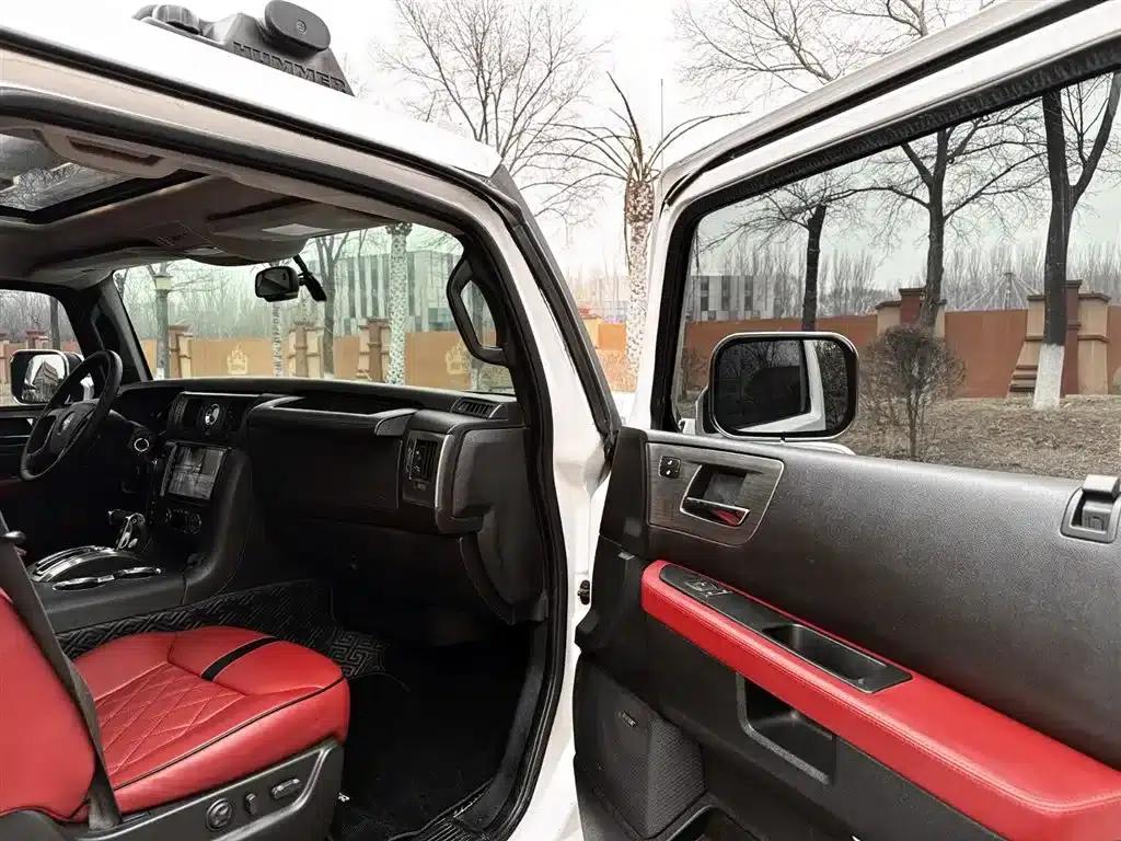 2010 Hummer H2 6.2T Automatic — миниатюра 13