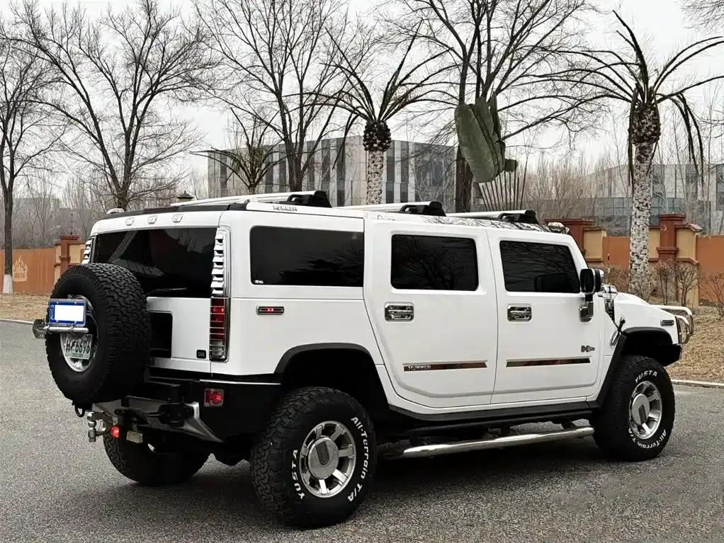 2010 Hummer H2 6.2T Automatic — миниатюра 17