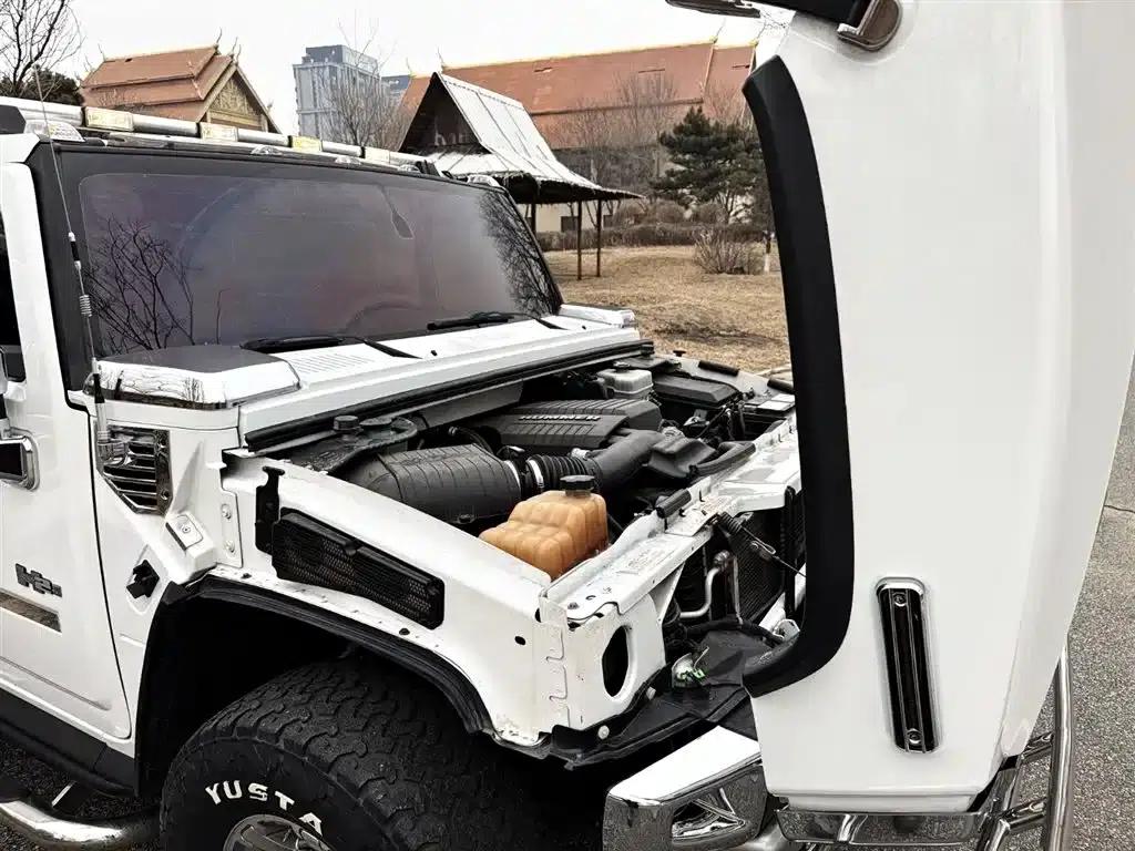2010 Hummer H2 6.2T Automatic — миниатюра 21