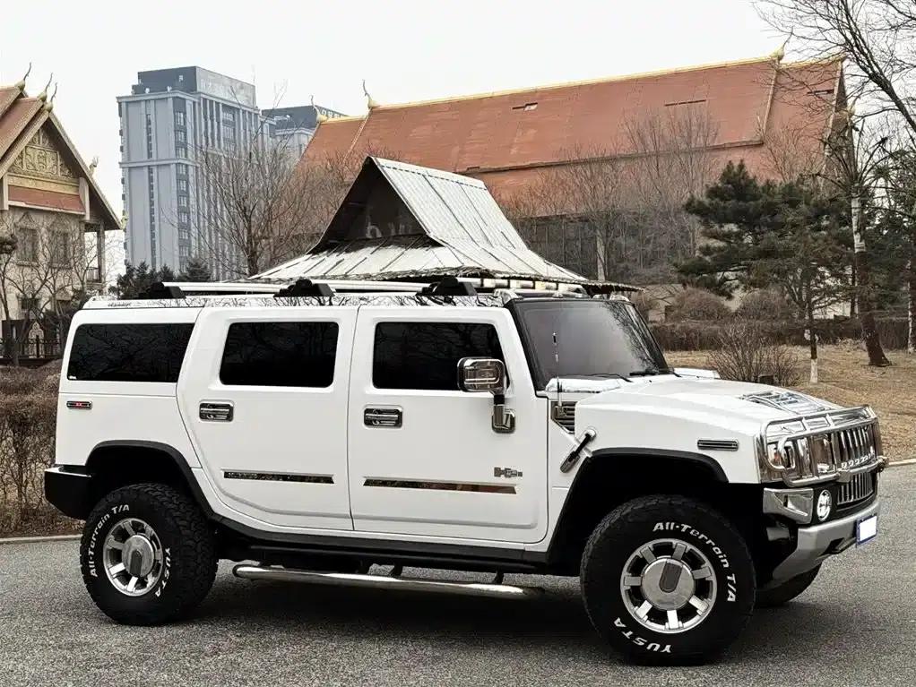 2010 Hummer H2 6.2T Automatic — миниатюра 4