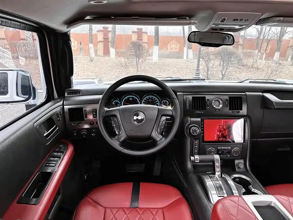 2010 Hummer H2 6.2T Automatic — миниатюра 10