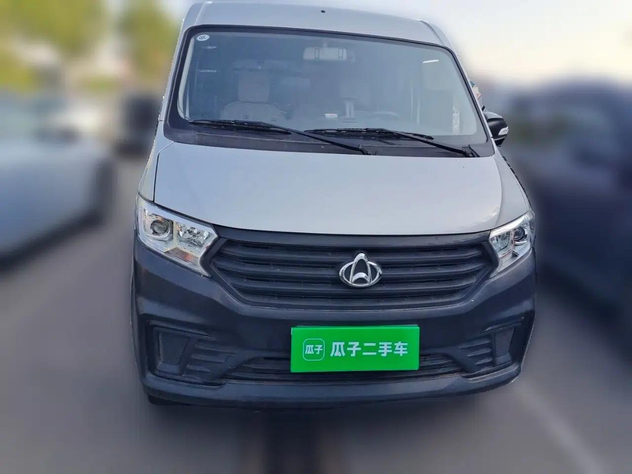 CHANGAN KUAYUE Xing V3 2023 1.3L Gasoline Comfort Model 5-Seater Passenger Vehicle — миниатюра 2