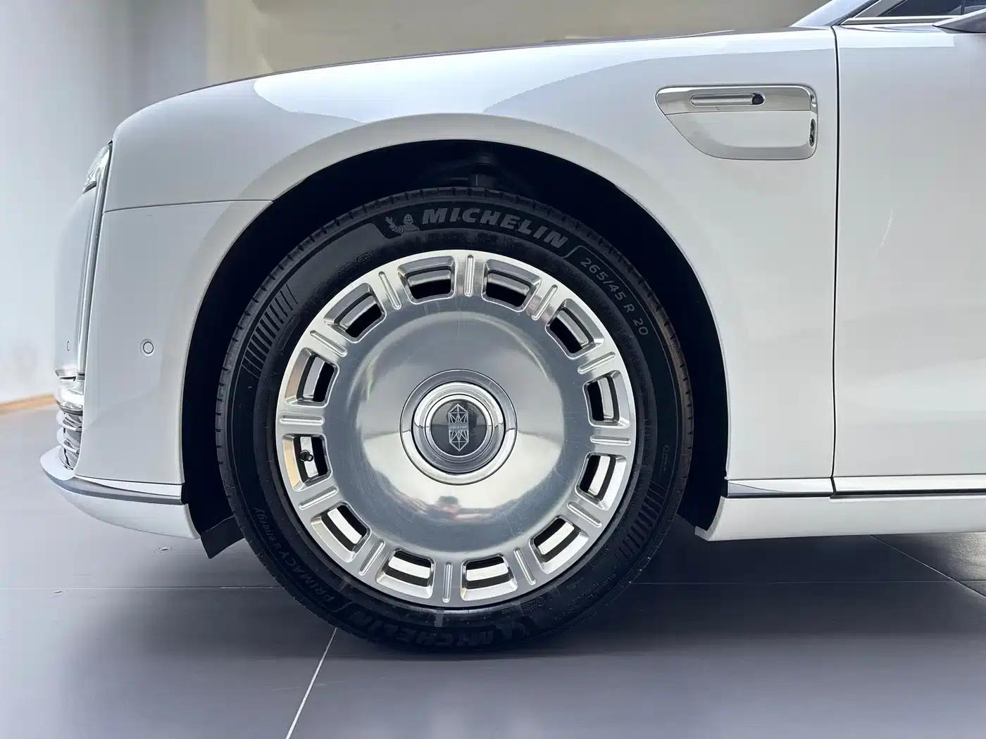 2025 S800 Premium Range Extended Star Edition 5-seater (192-line LiDAR) — миниатюра 22