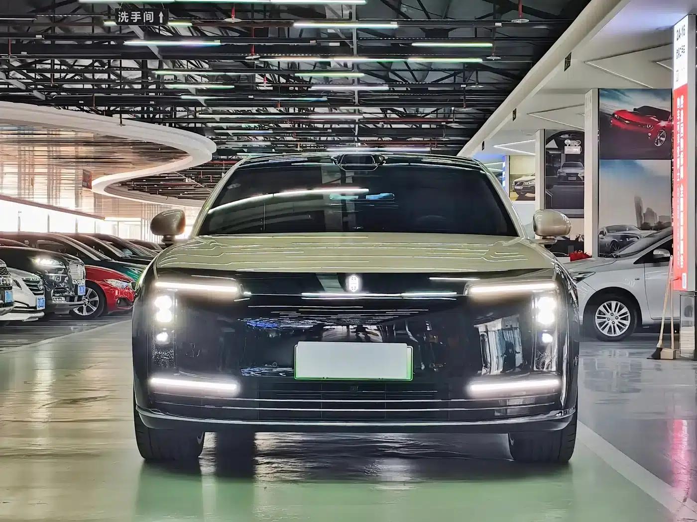 2025 S800 Premium Range Extended Star Executive Edition (4-seater, 192-line LiDAR) — миниатюра 2