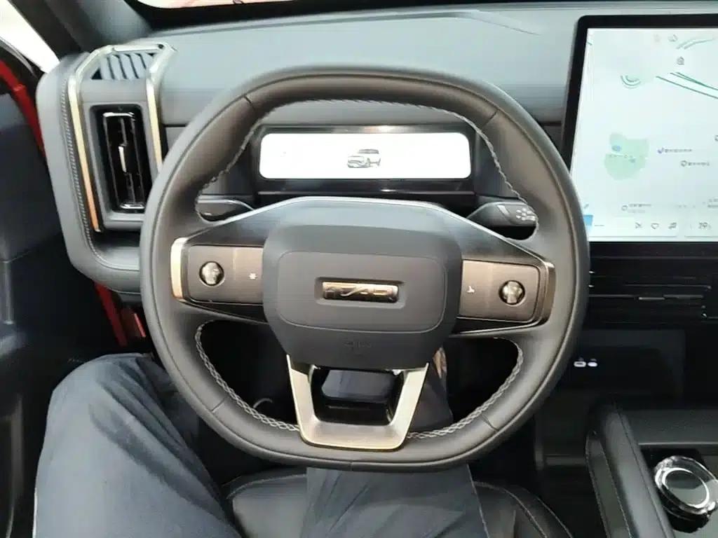 iCAR 03T 2024 Model 501km Four-Wheel Drive Long Range Version — миниатюра 11