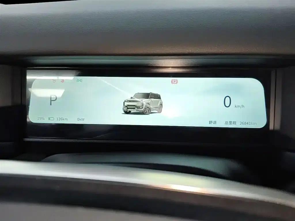 iCAR 03T 2024 Model 501km Four-Wheel Drive Long Range Version — миниатюра 12