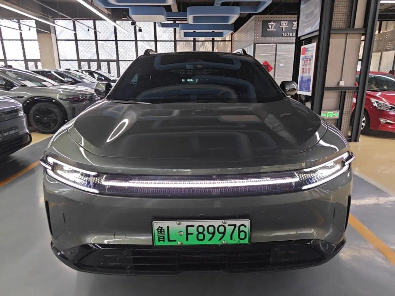 CHANGAN NEVO E07 2025 Extended-Range Two-Wheel Drive 39kWh Pro Smart Edition — миниатюра 2