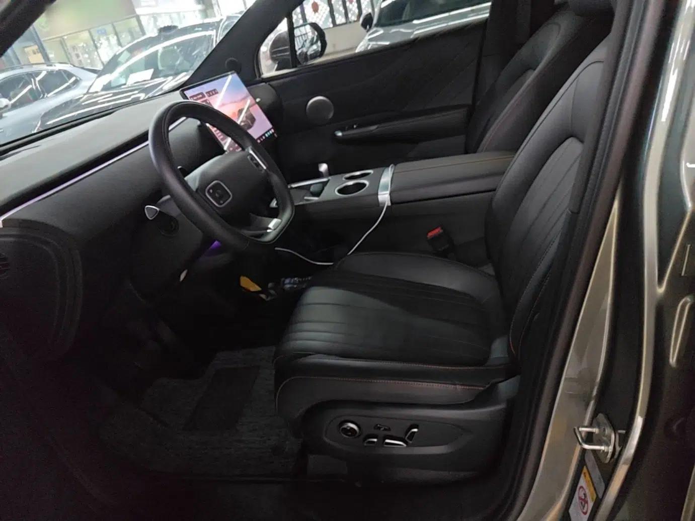 CHANGAN NEVO E07 2025 Extended-Range Two-Wheel Drive 39kWh Pro Smart Edition — миниатюра 18