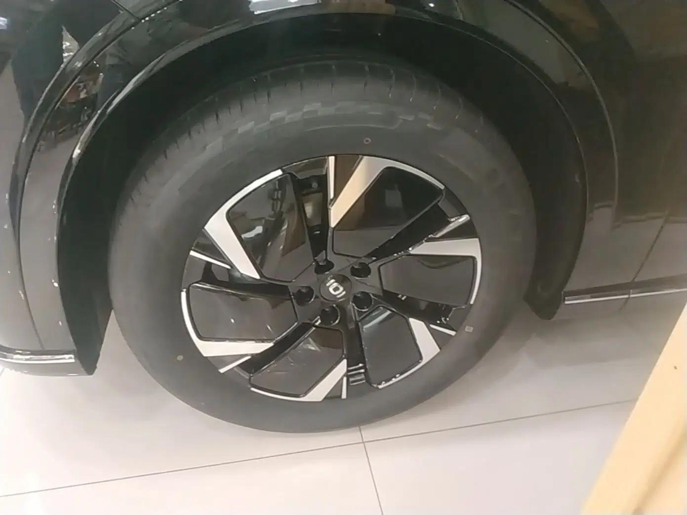 CHANGAN NEVO Q07 2025 145 Prestige Edition — миниатюра 8