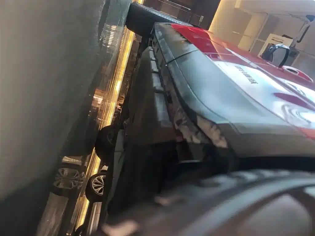 Jaguar E-PACE 2018 P200 (China V emission standard) — миниатюра 22