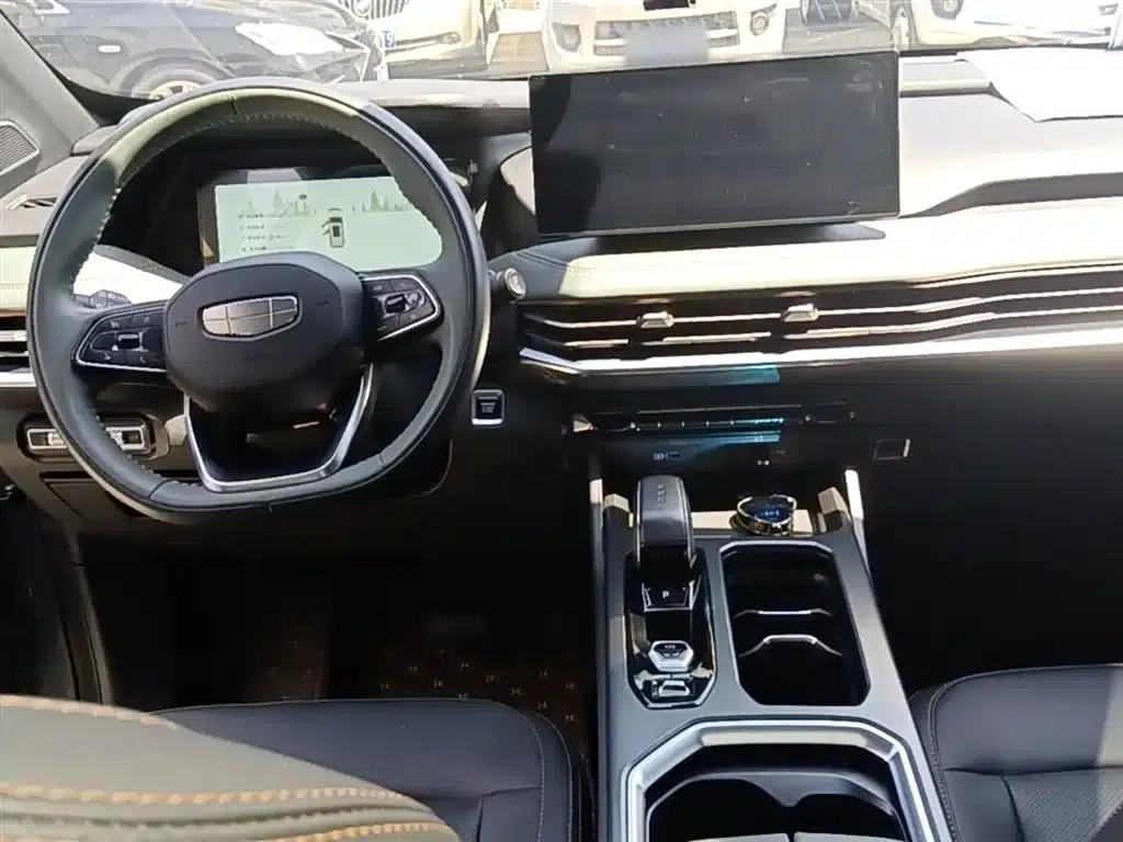 Haoyue L 2023 2.0T DCT Luxury Edition — миниатюра 10