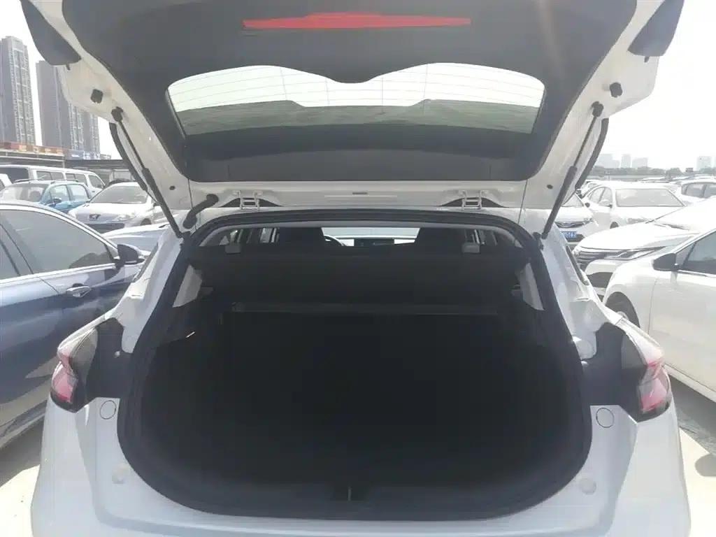 Geely Emgrand S 2021 1.4T CVT Premium Edition — миниатюра 19