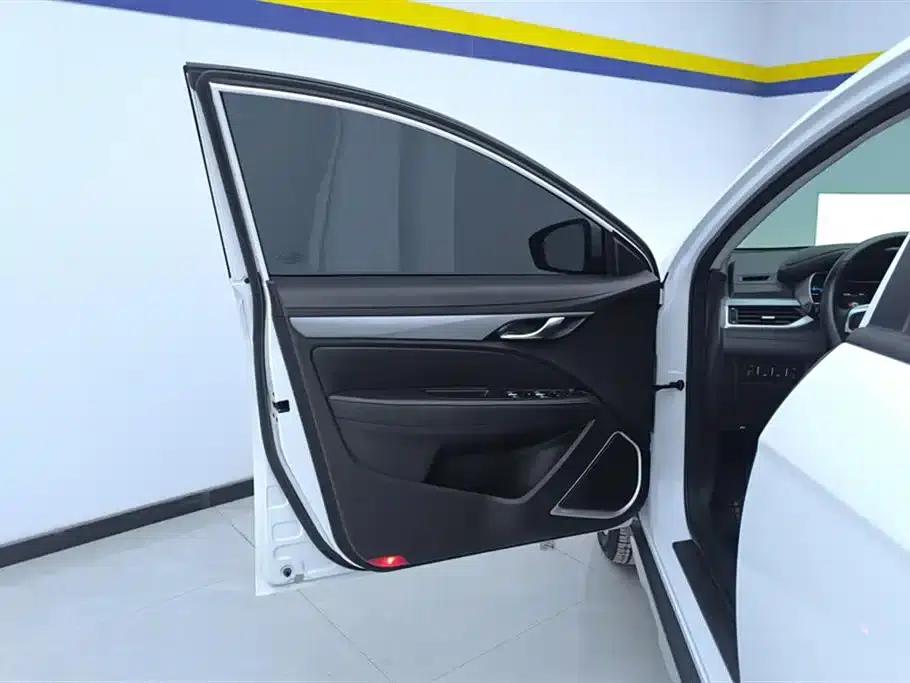 Geely Vision S1 2019 Upgraded Version 1.5L Manual Elite — миниатюра 7