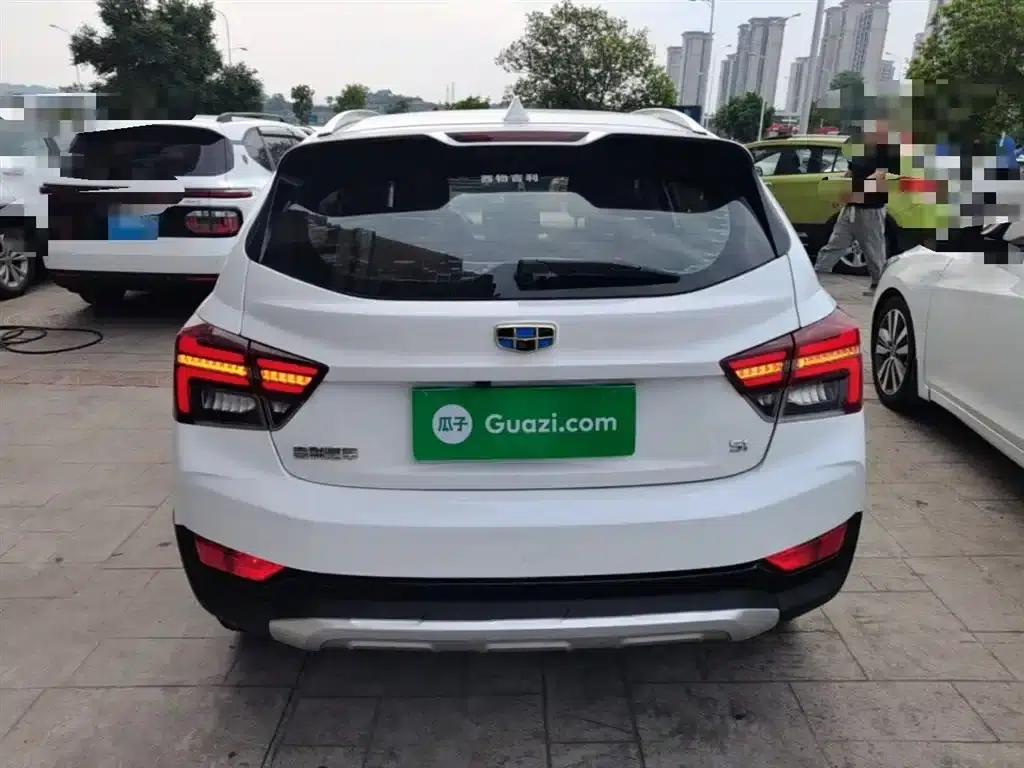 Geely Vision S1 2019 Upgraded Version 1.5L CVT Luxury — миниатюра 6