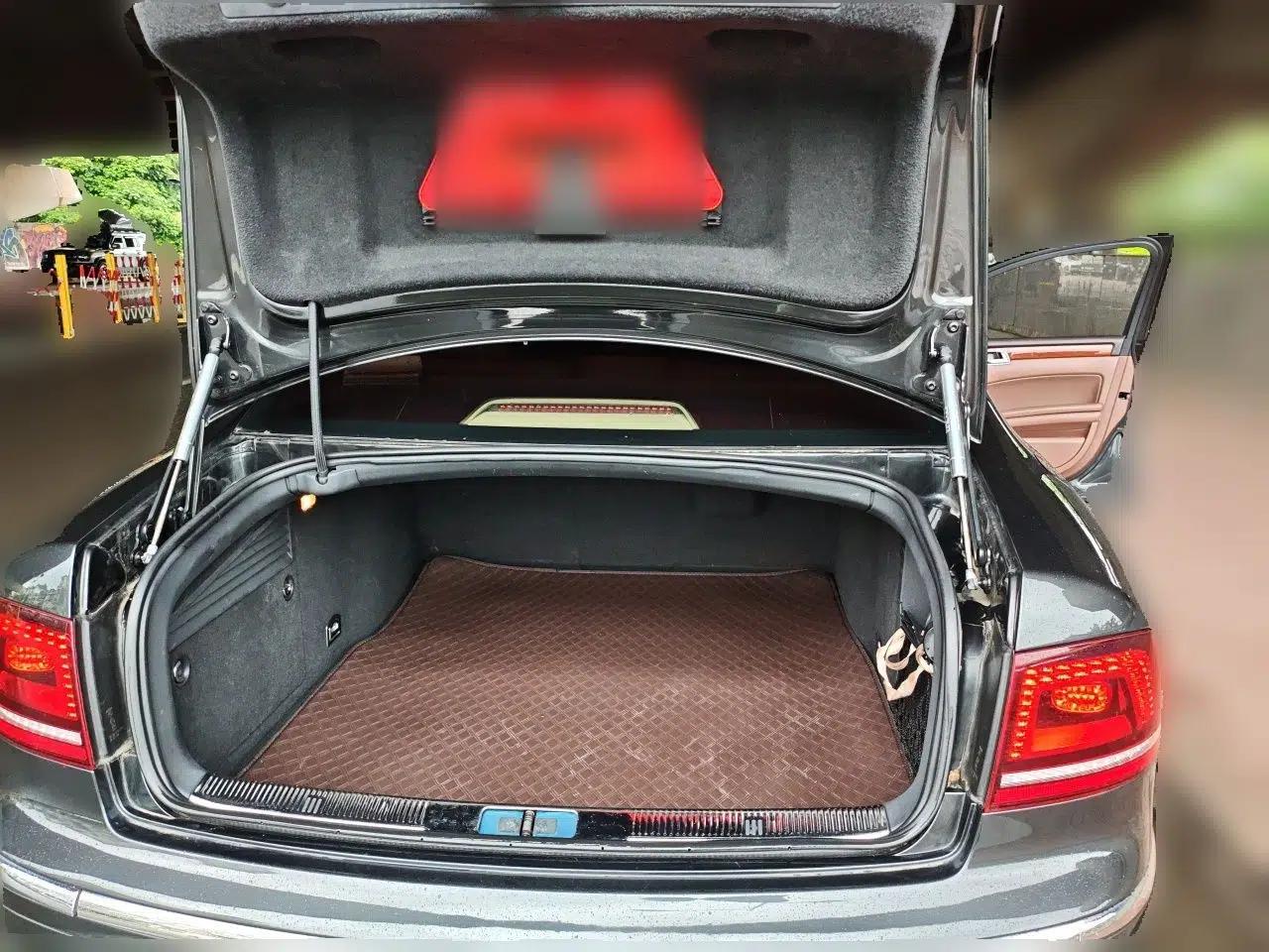 Volkswagen Phaeton 2012 3.0L Business Edition — миниатюра 20