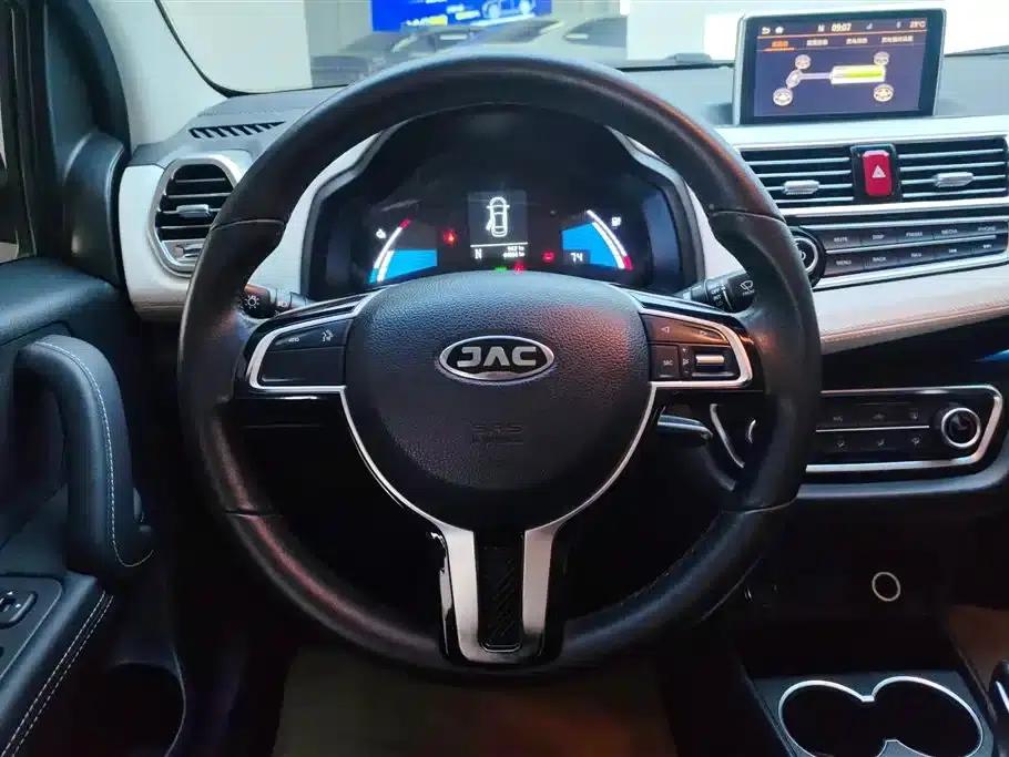 JAC iEV6E 2017 model — миниатюра 15