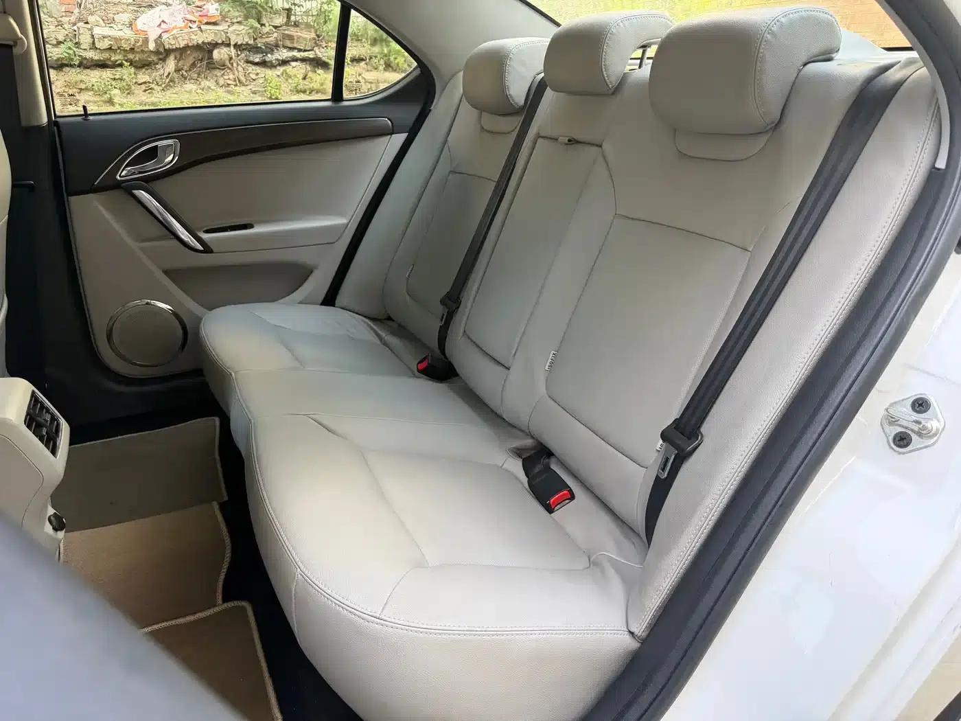 Heyue 2014 1.5L Manual Deluxe Edition (National IV Emission Standard) — миниатюра 15