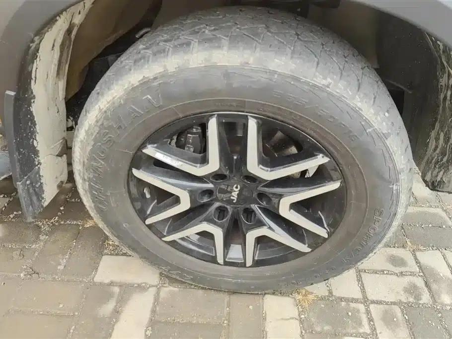 JAC T8 2025 2.0T PRO Automatic Diesel 2WD Champion Edition (Double Dash) — миниатюра 6