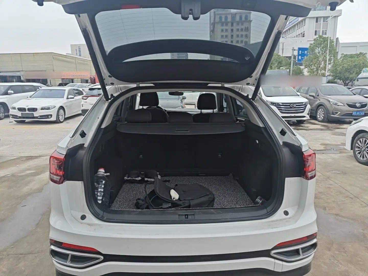 Volkswagen Tayron X 2020 330TSI Two-Wheel Drive Luxury Smart Connectivity Version — миниатюра 22
