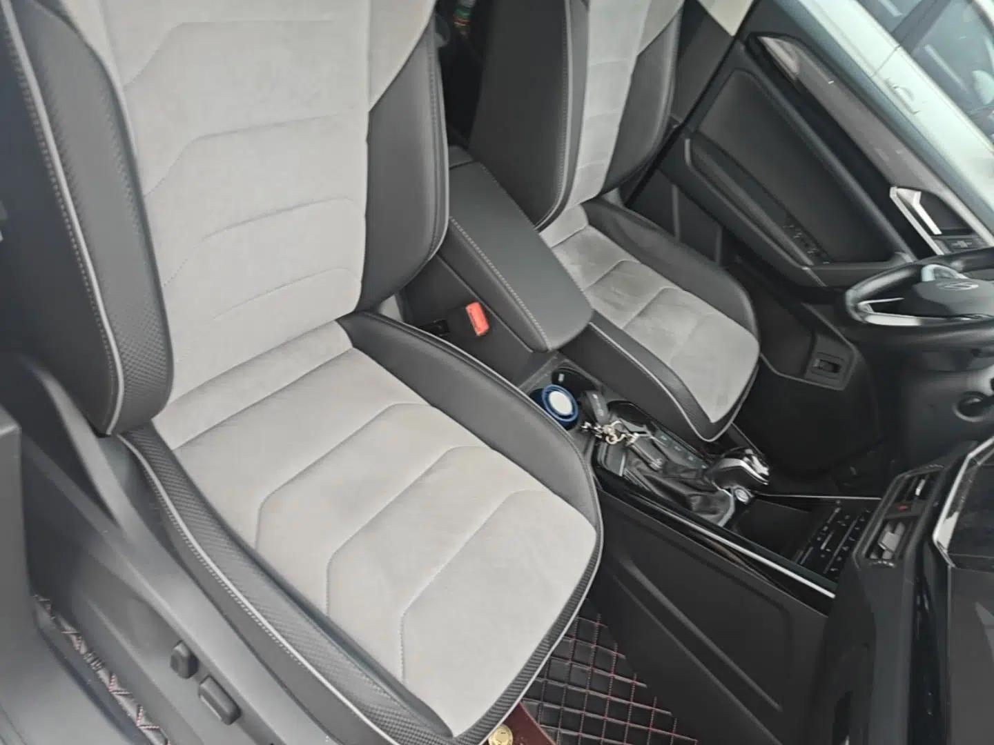 Volkswagen Tayron X 2020 330TSI Two-Wheel Drive Luxury Smart Connectivity Version — миниатюра 23