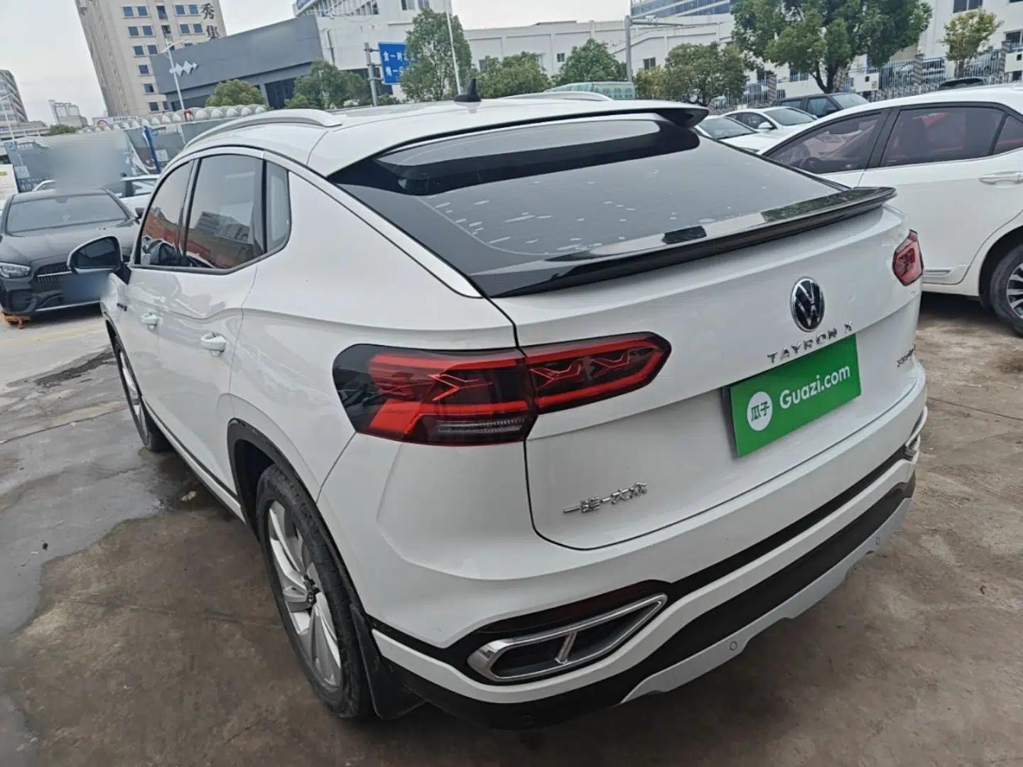 Volkswagen Tayron X 2020 330TSI Two-Wheel Drive Luxury Smart Connectivity Version — миниатюра 4
