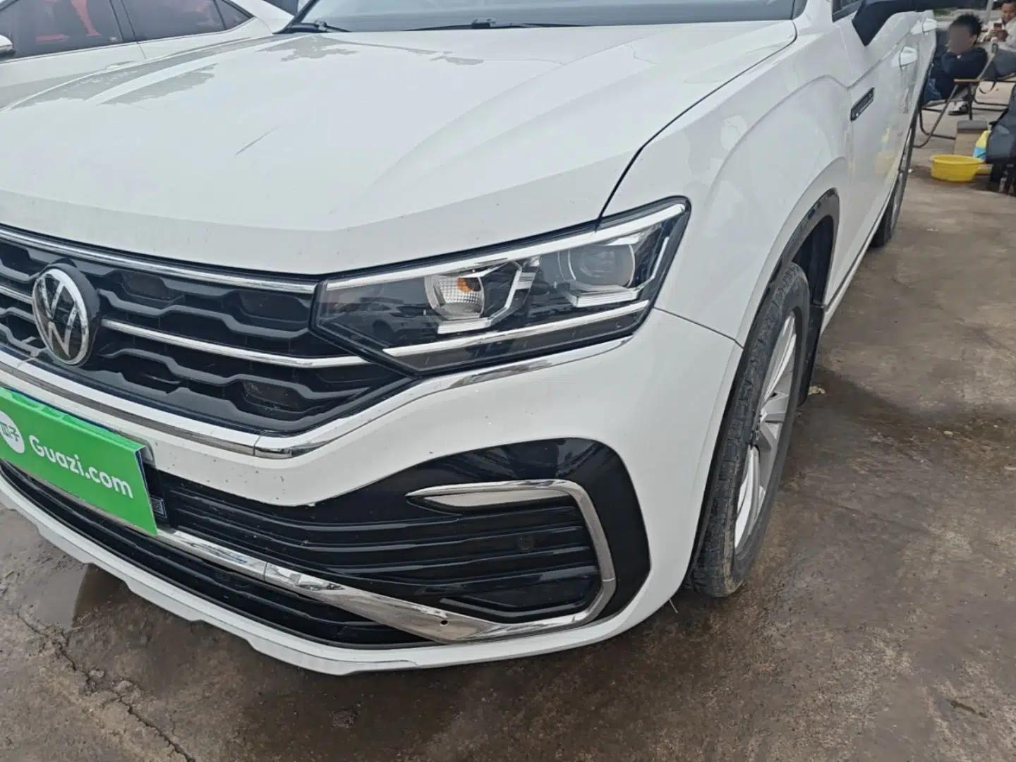 Volkswagen Tayron X 2020 330TSI Two-Wheel Drive Luxury Smart Connectivity Version — миниатюра 9